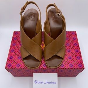 NEW - Tory Burch Wedges 6.5